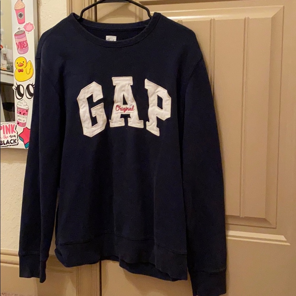 gap sweatshirt